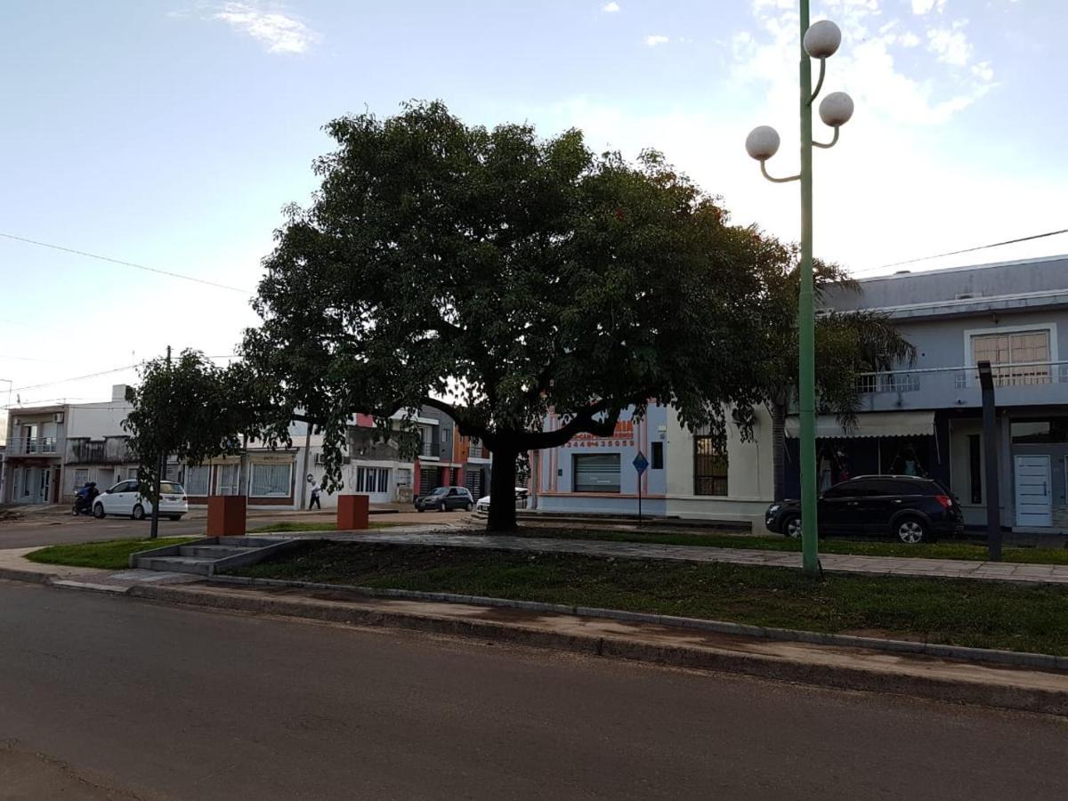 Apartamento Caireles Del Carnaval Gualeguaychú Exterior foto